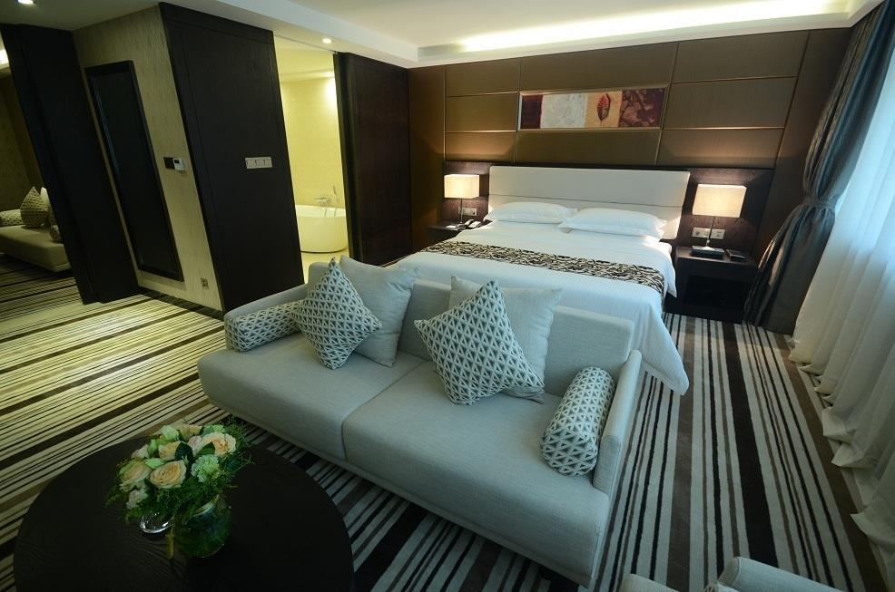 Dongguan Junyue Hotel Zimmer foto