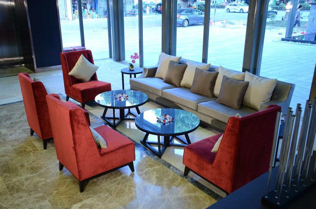 Dongguan Junyue Hotel Zimmer foto